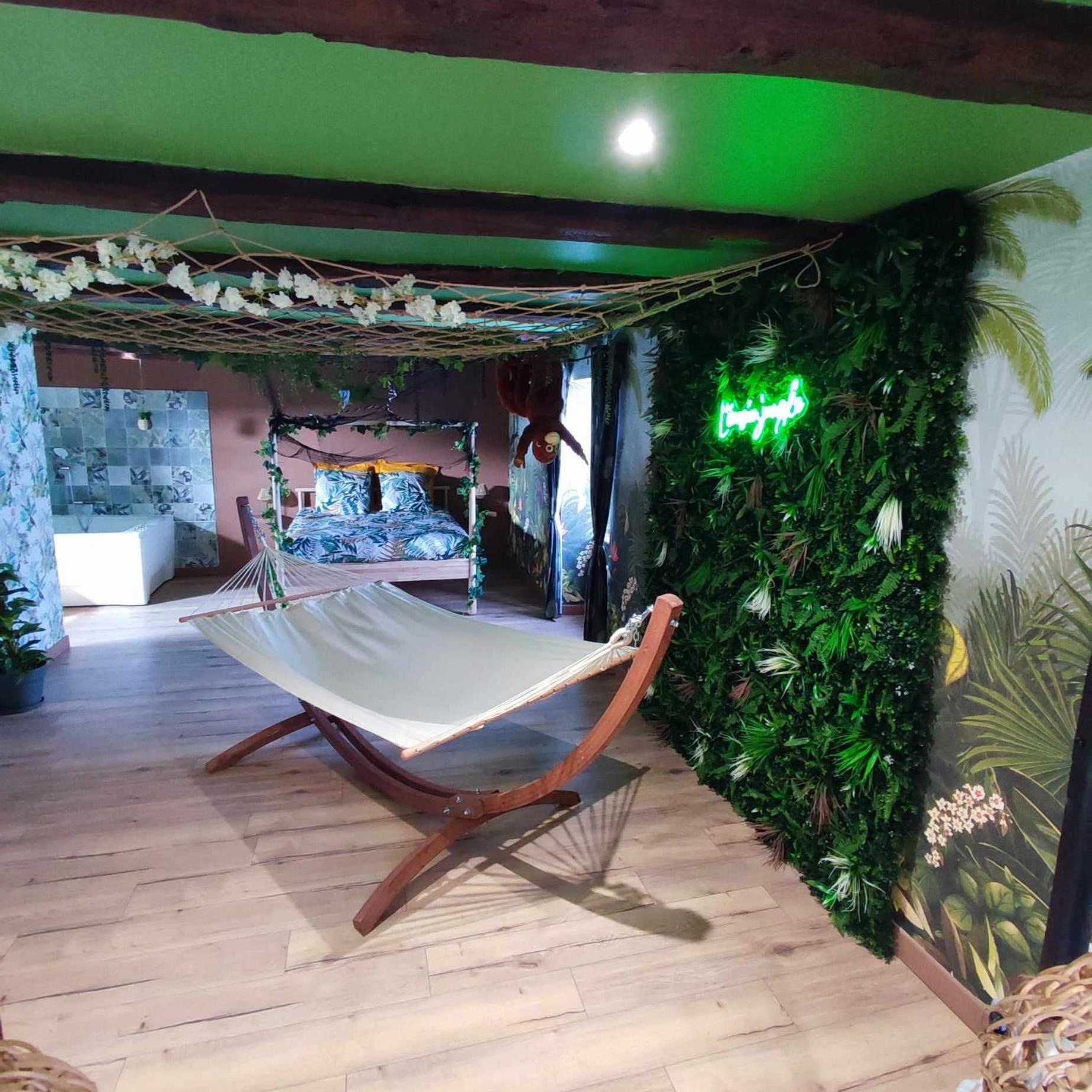 L'Evasion Jungle Apartamento Saint-Pierre-de-Plesguen Exterior foto