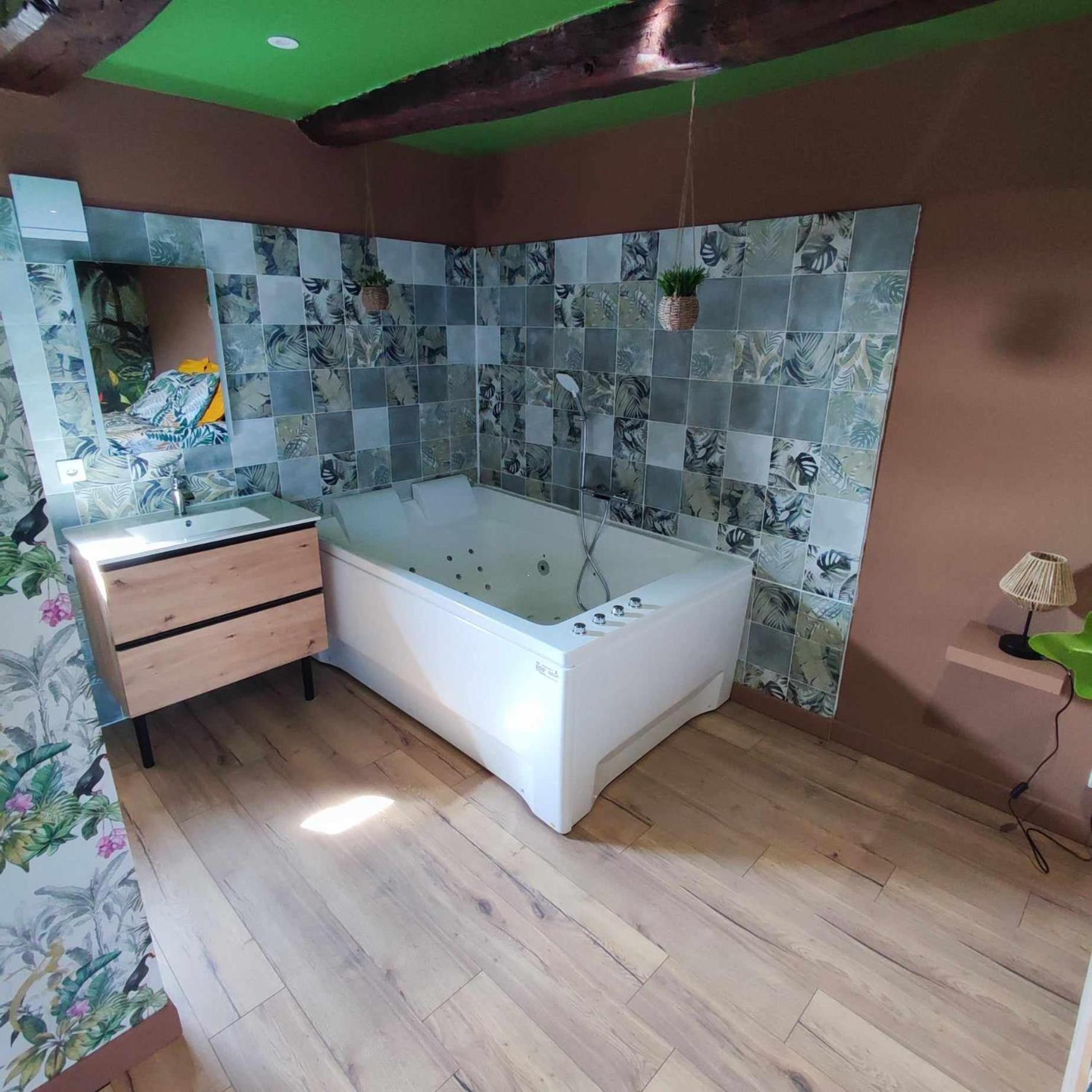 L'Evasion Jungle Apartamento Saint-Pierre-de-Plesguen Exterior foto